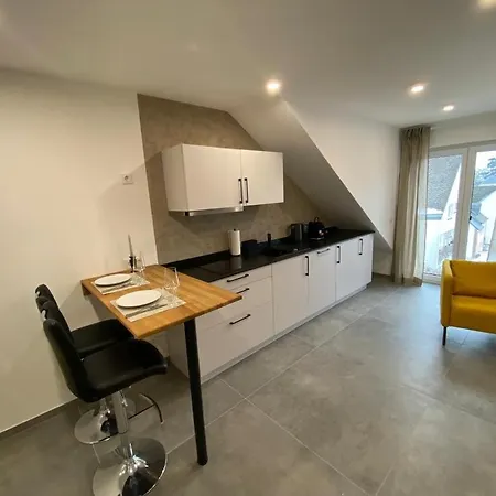 Neue Mit Weinbergsblick - Urlaub Im Wein- Und Ferienort