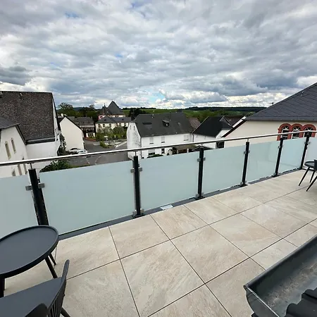 Neue Mit Weinbergsblick - Urlaub Im Wein- Und Ferienort Apartment Bekond